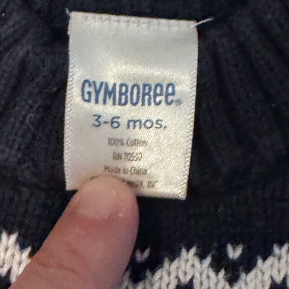 ☀️Gymboree Dark Blue Sweater with Red and White Accents - Picture 2 of 2